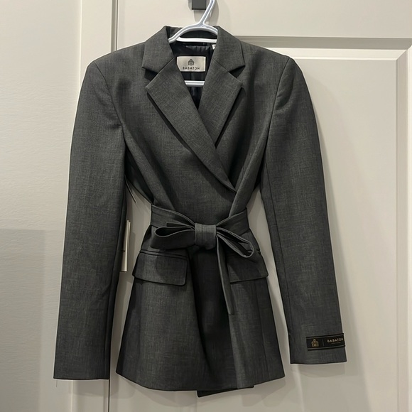 NWT Aritzia Babaton Innovate Blazer - Picture 1 of 2